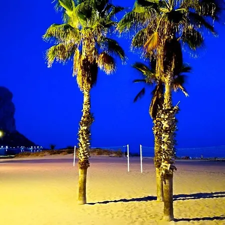 One Bedroom Appartement At Calp 20 M Away From The Beach With Sea View Enclosed Garden And Wifi