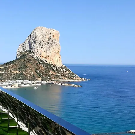 One Bedroom Appartement At Calp 20 M Away From The Beach With Sea View Enclosed Garden And Wifi *